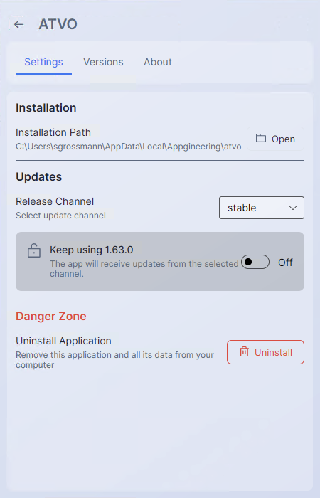 Screenshot: The full Settings tab of an application detail view, with all four sections visible: Installation Path, Release Channel, Version Lock, and the red Uninstall button at the bottom.
